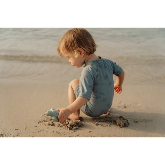 LITTLE DUTCH Písková sada Námořnický záliv 3 díly Sada na písek s motivy života na moři se bude dětem hodit doma na zahradě i u moře na pláži.