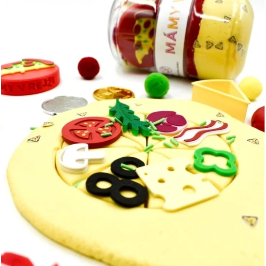 Smyslína V pizzerii s Mamolínou – tvoření pizzy z modelíny Mamolíny