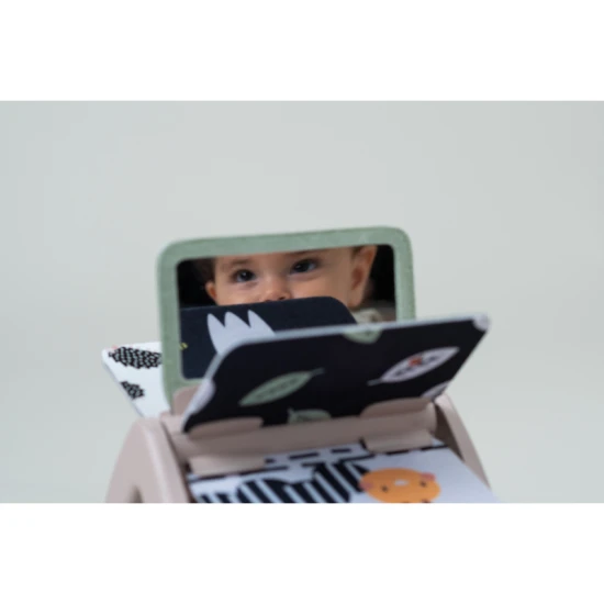 Otočná knížka Black & White – Taf Toys 13385TAF