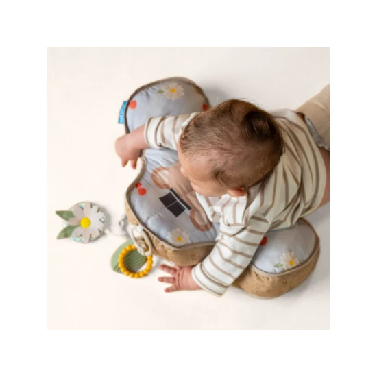 Polštářek pro první pohyby na bříšku