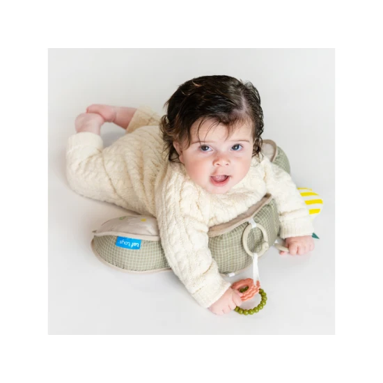 Polštářek pro první pohyby na bříšku