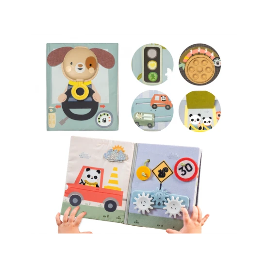 Knížka s aktivitami Tiny Traveler Busy Book