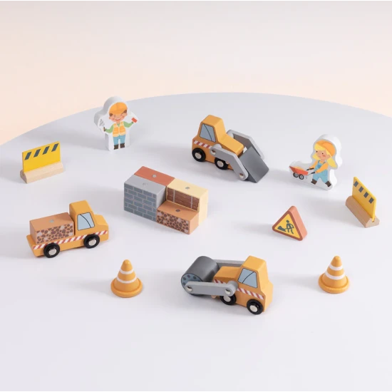 Jeřáb a autíčka set Tooky Toy – dřevěná stavební sada s jeřábem, autíčky a figurkami dělníků