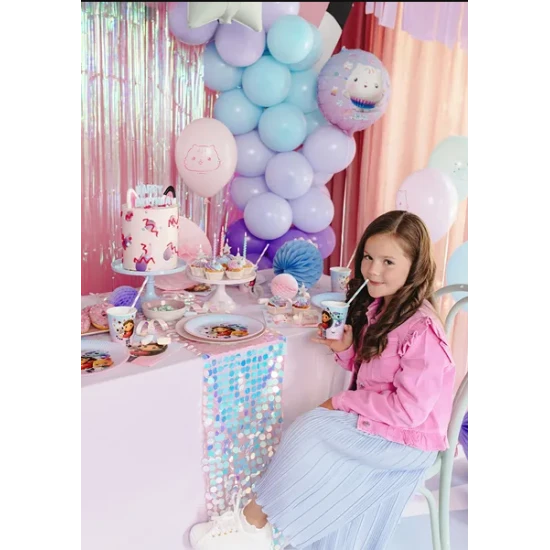 Narozeninová výzdoba s Gabby's Dollhouse, která zazáří