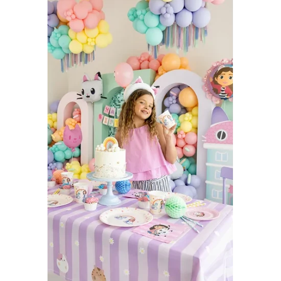 Narozeninová výzdoba s Gabby's Dollhouse, která zazáří