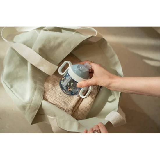 Hrnek s náustkem Forest Friends: První samostatné pití