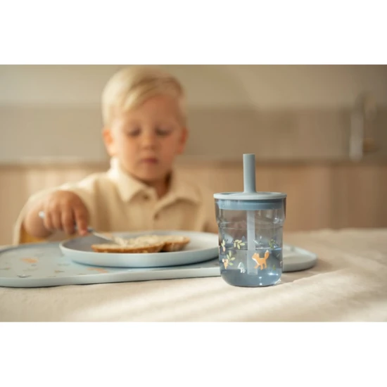 Stolování bez nehod – Podnos Little dutch s protiskluzovou podložkou	