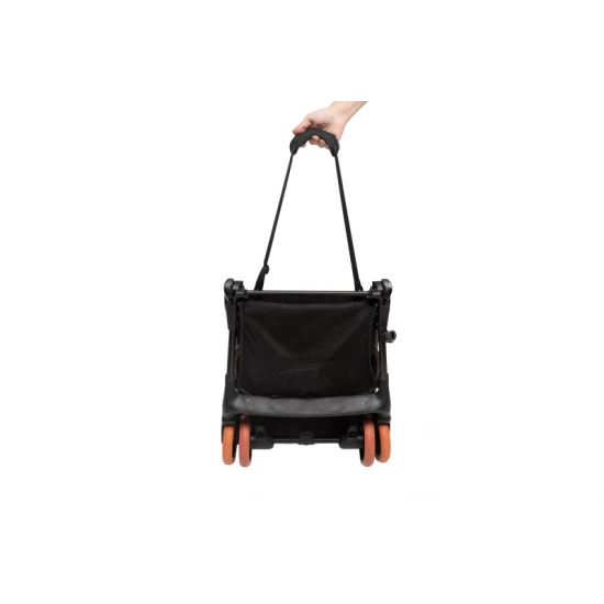 Maxi-Cosi Oslo Carbon kočárek Essential Black