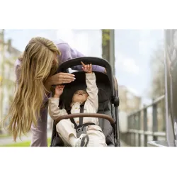 Soho kočárek Essential Graphite