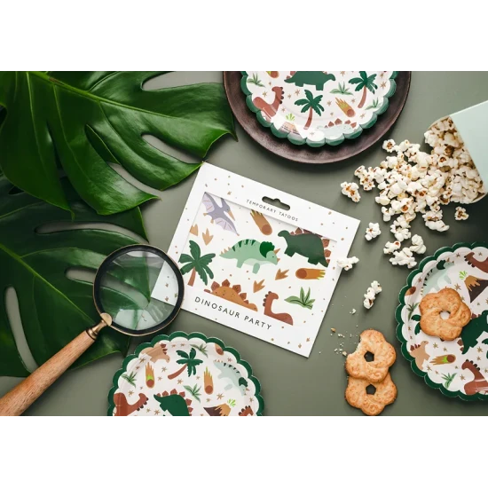 Dočasné tetovačky s dinosaury pro malé dobrodruhy.