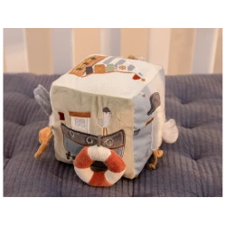 Plyšová kostka - Námořnický záliv